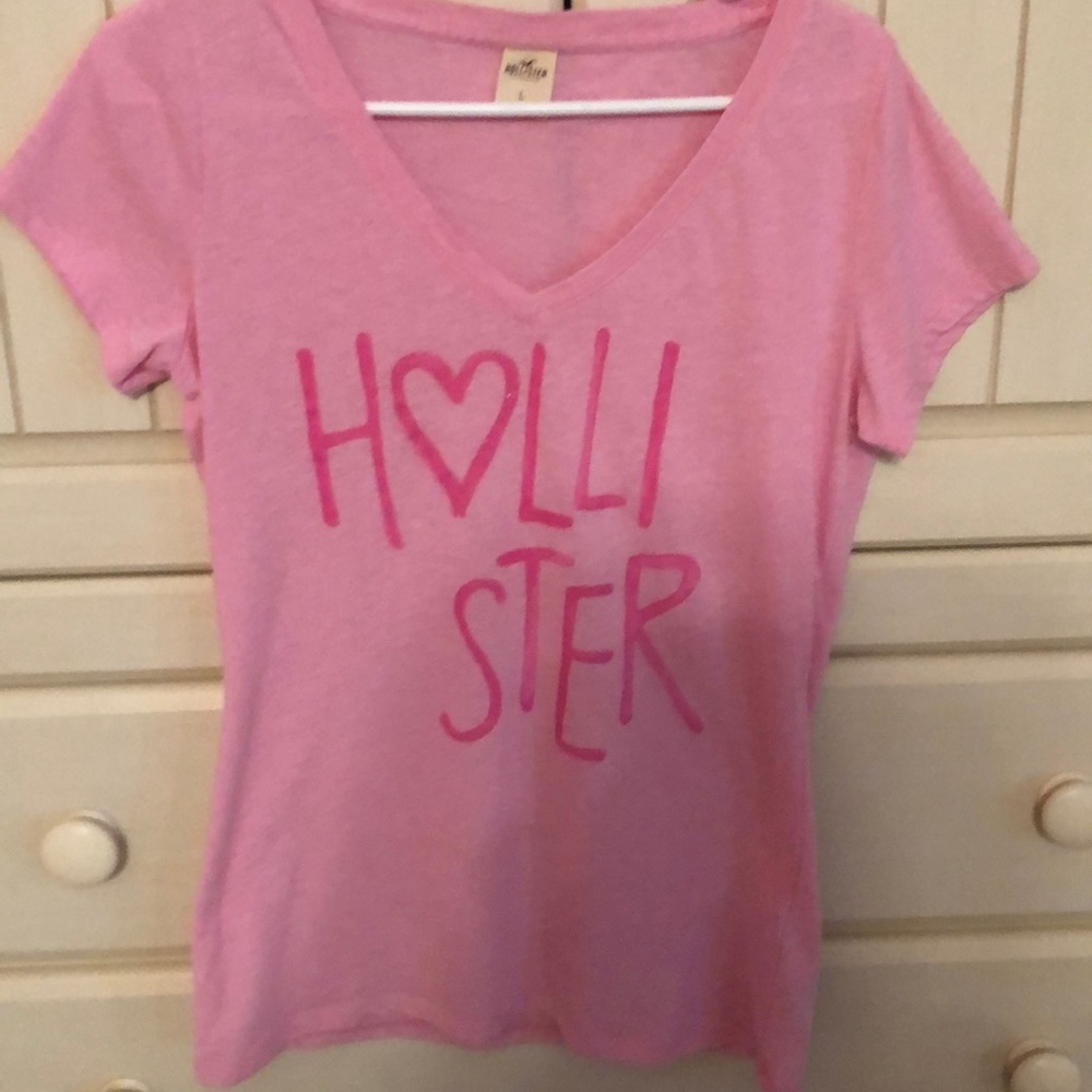 Hollister T-shirt